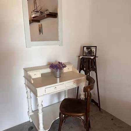 Rizes Mykonos - Folklore Farmstead