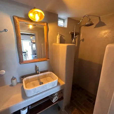 Rizes Mykonos - Folklore Farmstead * Ano Mera