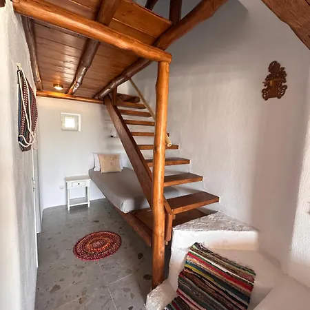 Rizes Mykonos - Folklore Farmstead Séjour à la ferme Ano Mera