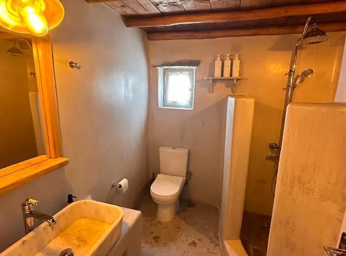 Rizes Mykonos - Folklore Farmstead Ano Mera