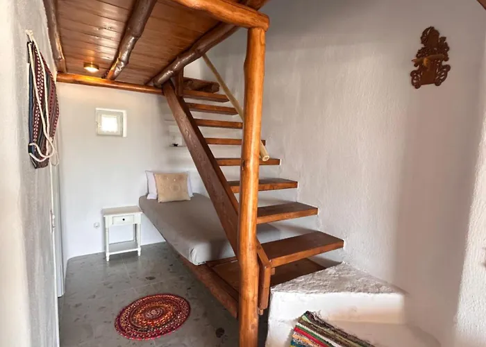 Rizes Mykonos - Folklore Farmstead 팜스테이 아노 메라