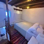 Lantgård Rizes Mykonos - Folklore Farmstead *